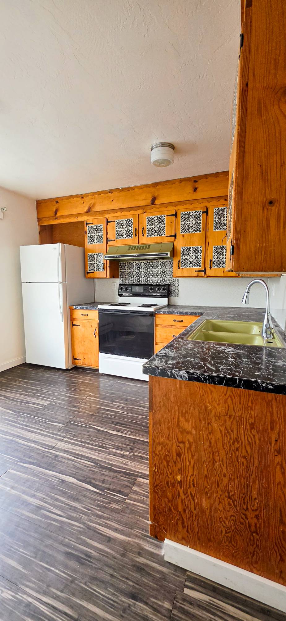 310 Moonlite Drive - 10